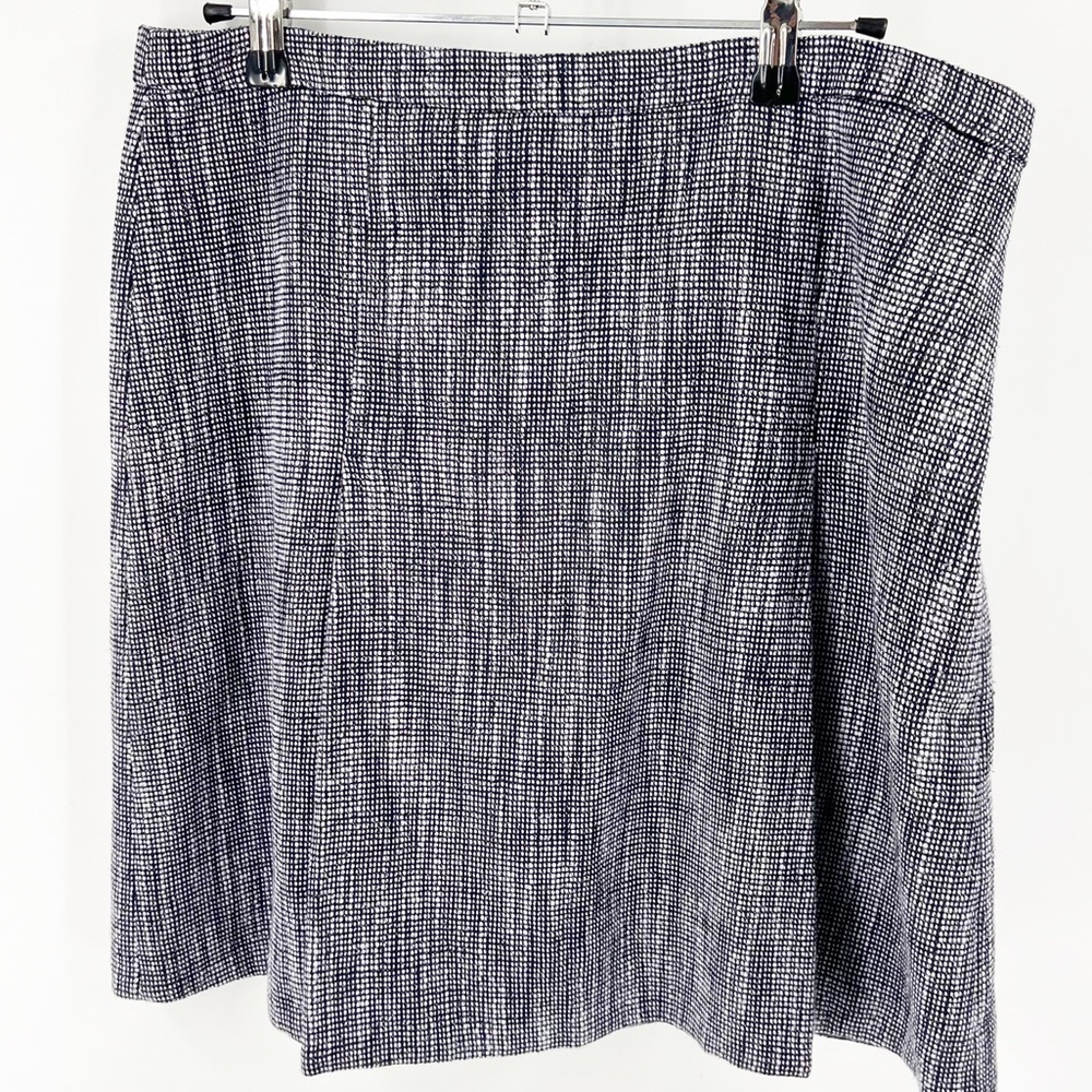 ✅ J. CREW FACTORY SUITING SKIRT SIZE‎ 10 NAVY/WHITE